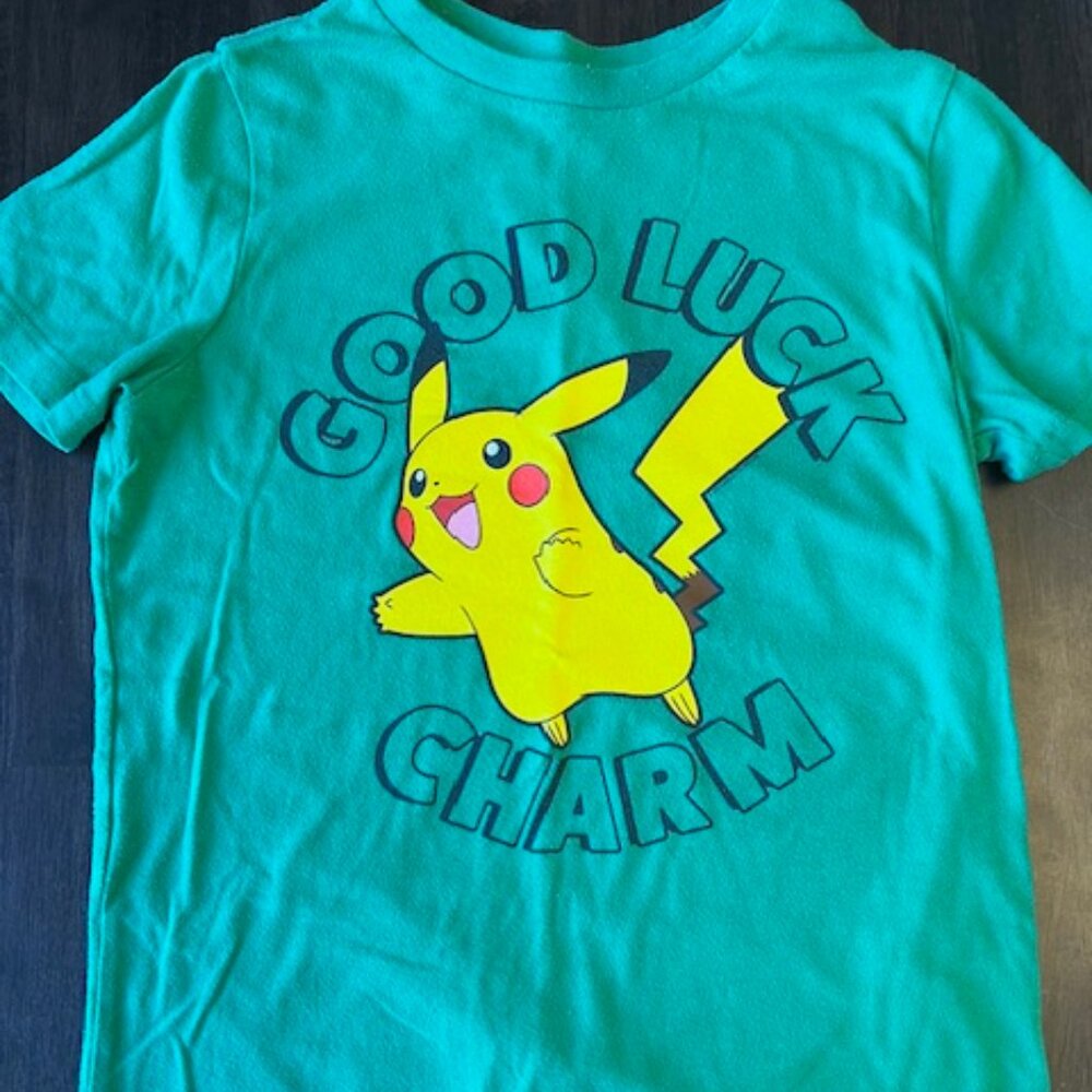 Old Navy Pokémon Kid’s Pikachu Green St. Patrick Good Luck Charm Short Sleeve T